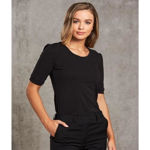 M8800-Women's-Scoop-Neck-Top-Model